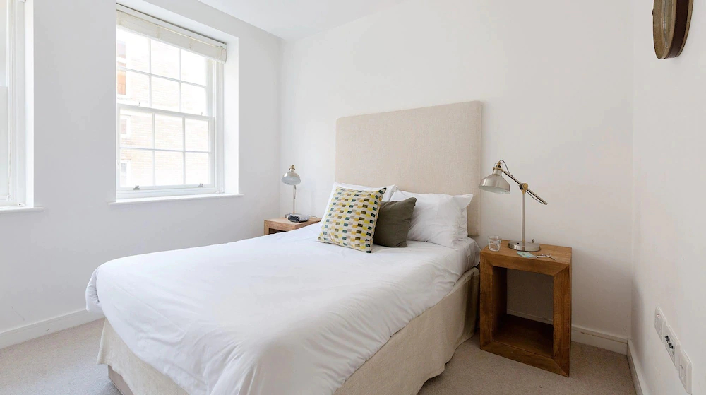 Urban Stay Lovat Lane Apartments