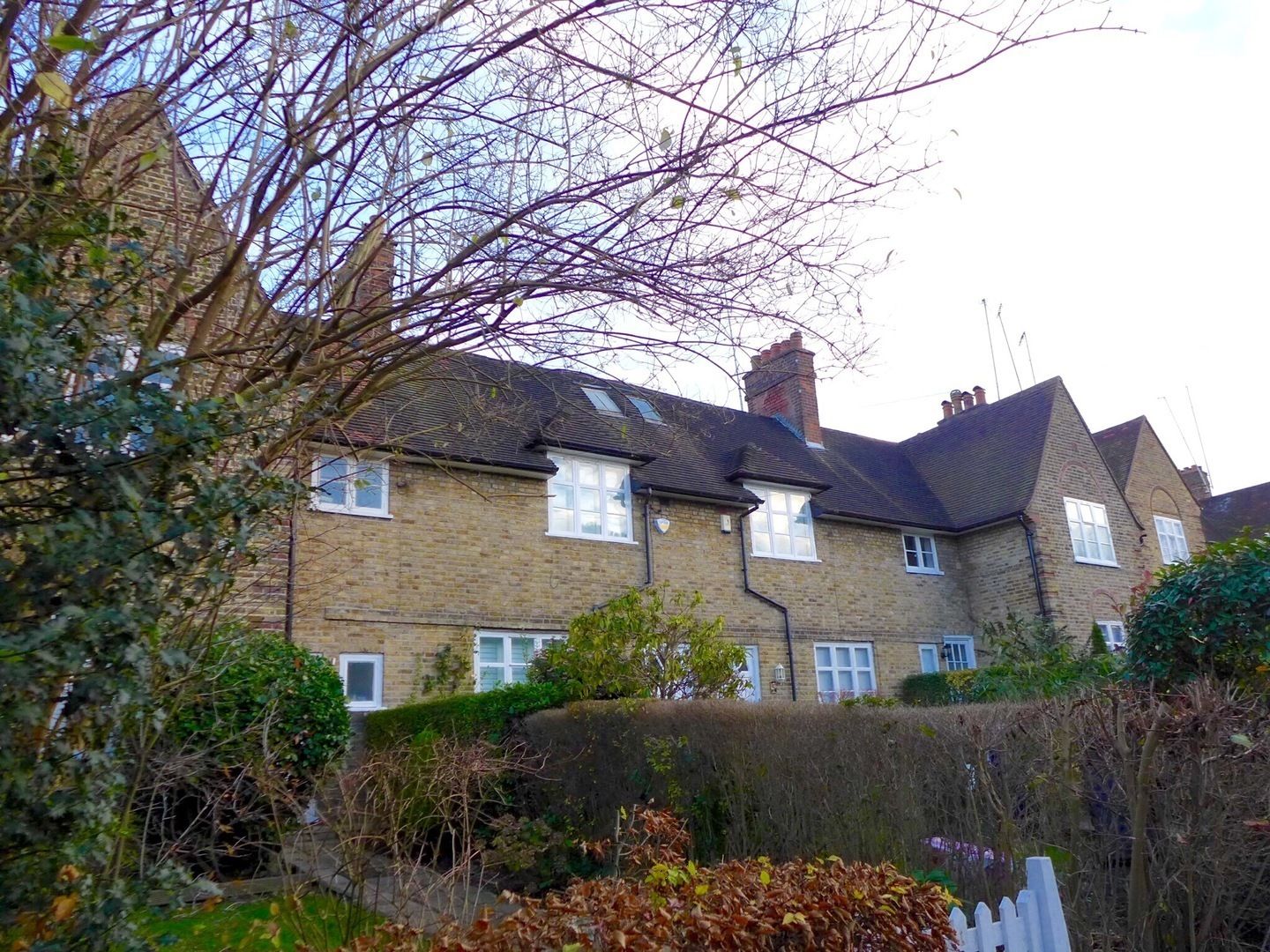 Veeve - Coleridge Walk