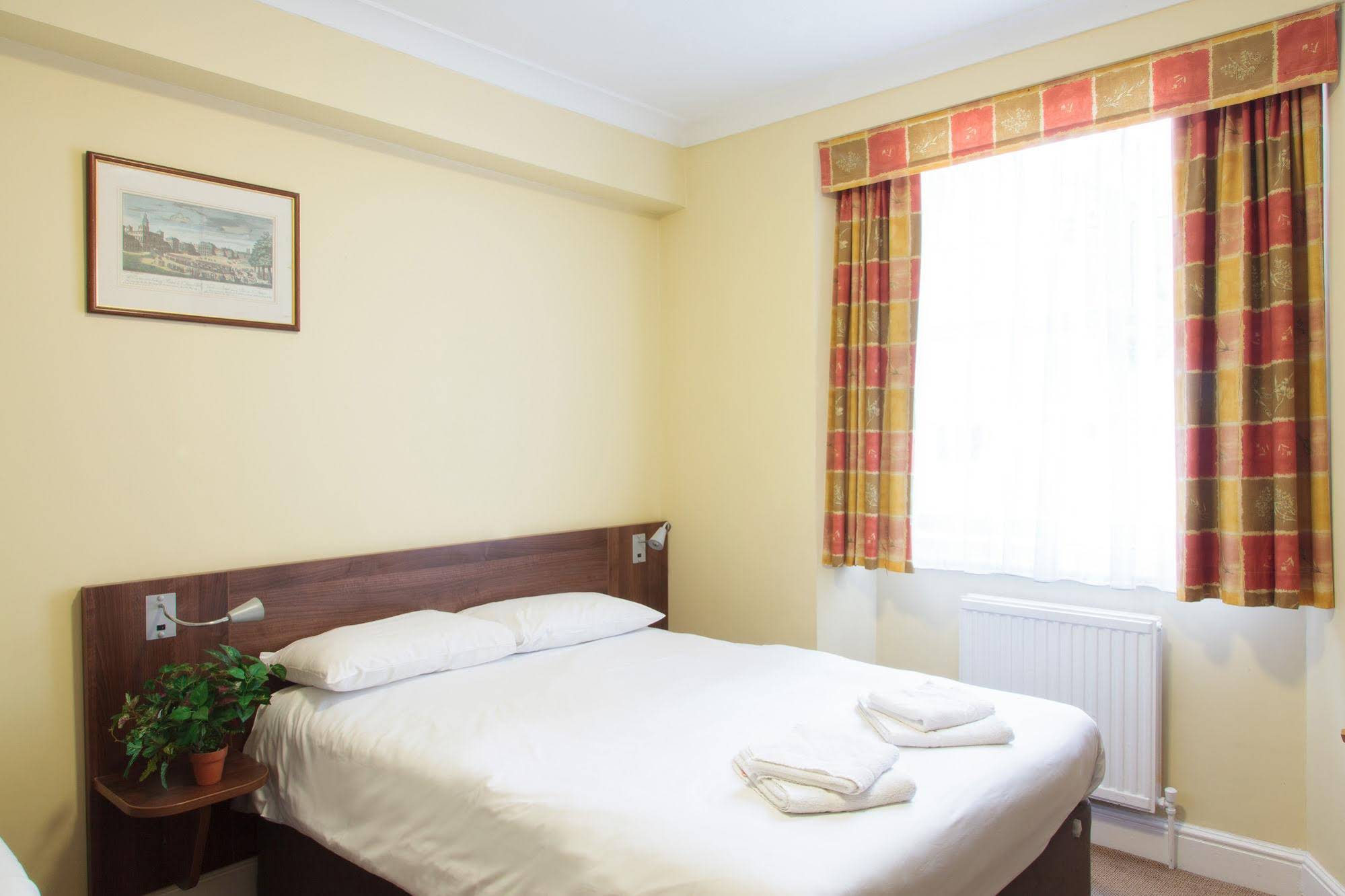 Victoria Inn London