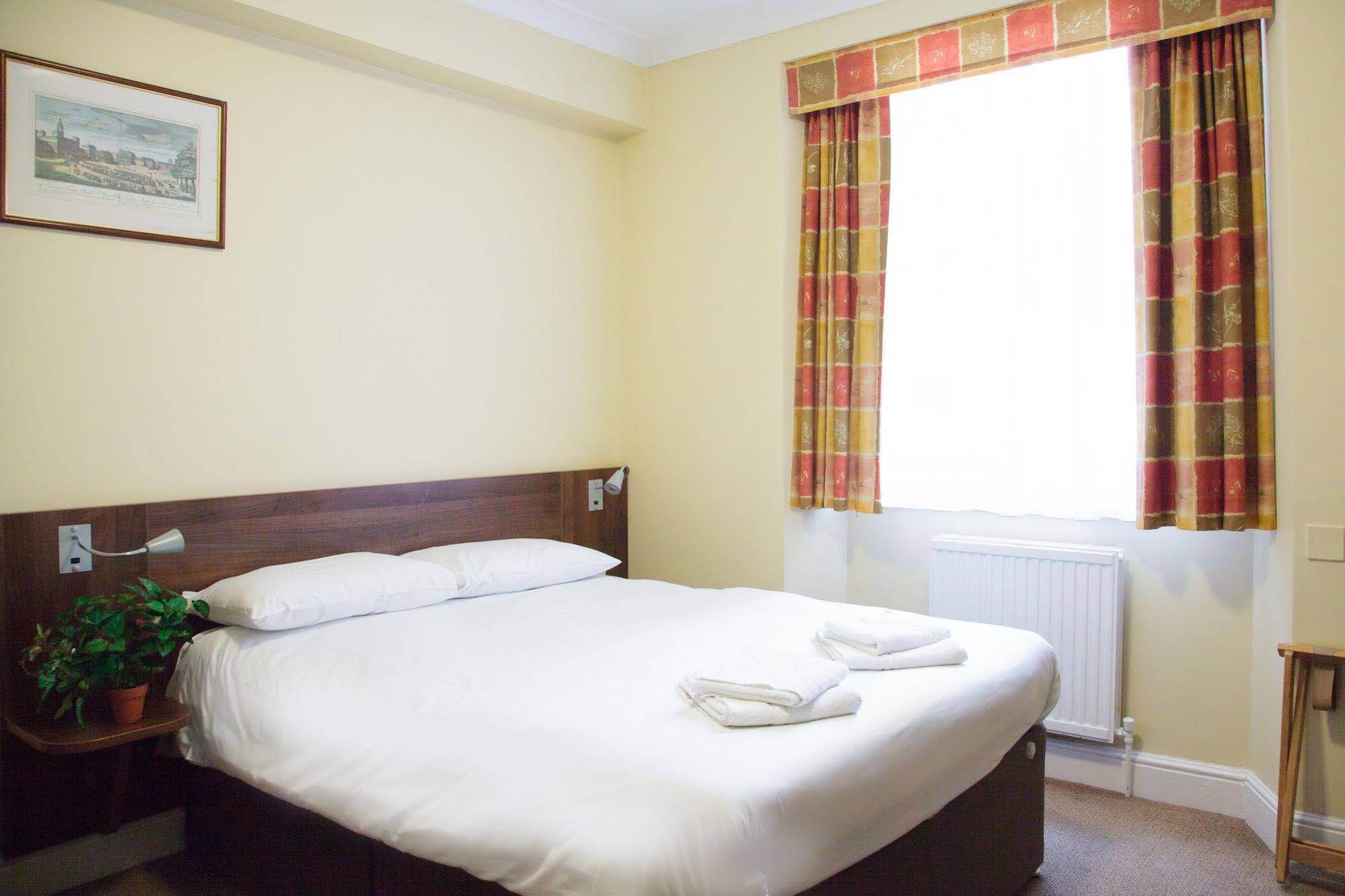 Victoria Inn London