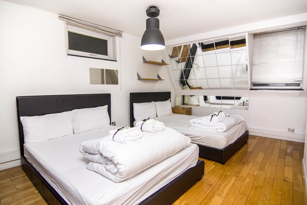 Vintage Central London Apartments