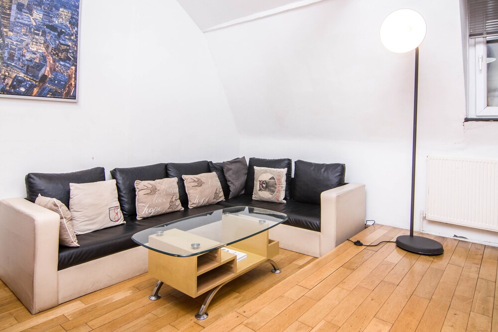 Vintage Central London Apartments