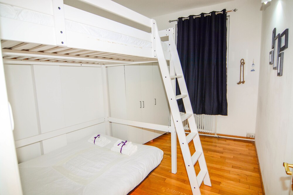 Vintage Central London Apartments