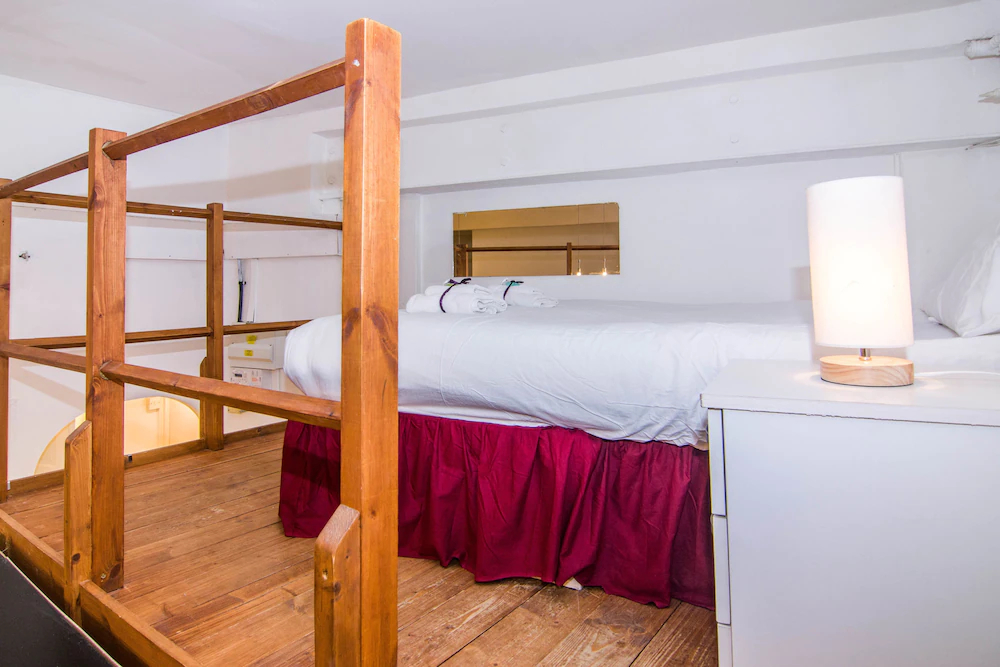 Vintage Central London Apartments