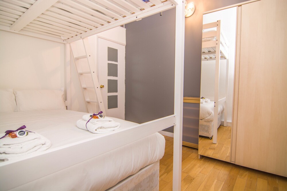 Vintage Central London Apartments
