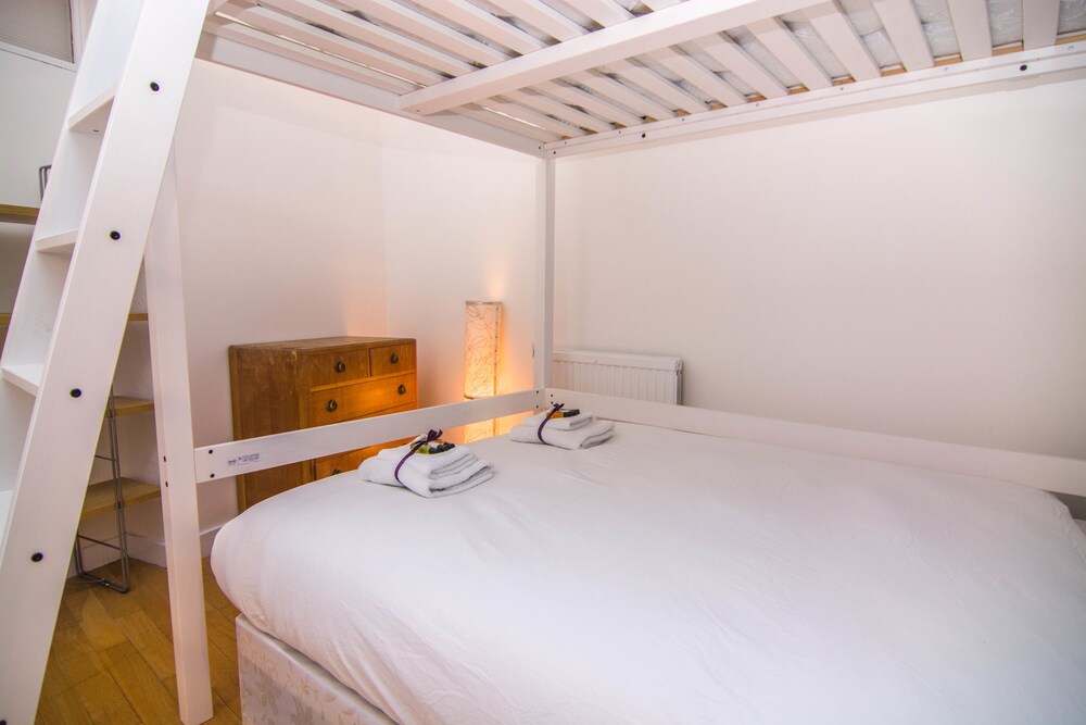 Vintage Central London Apartments