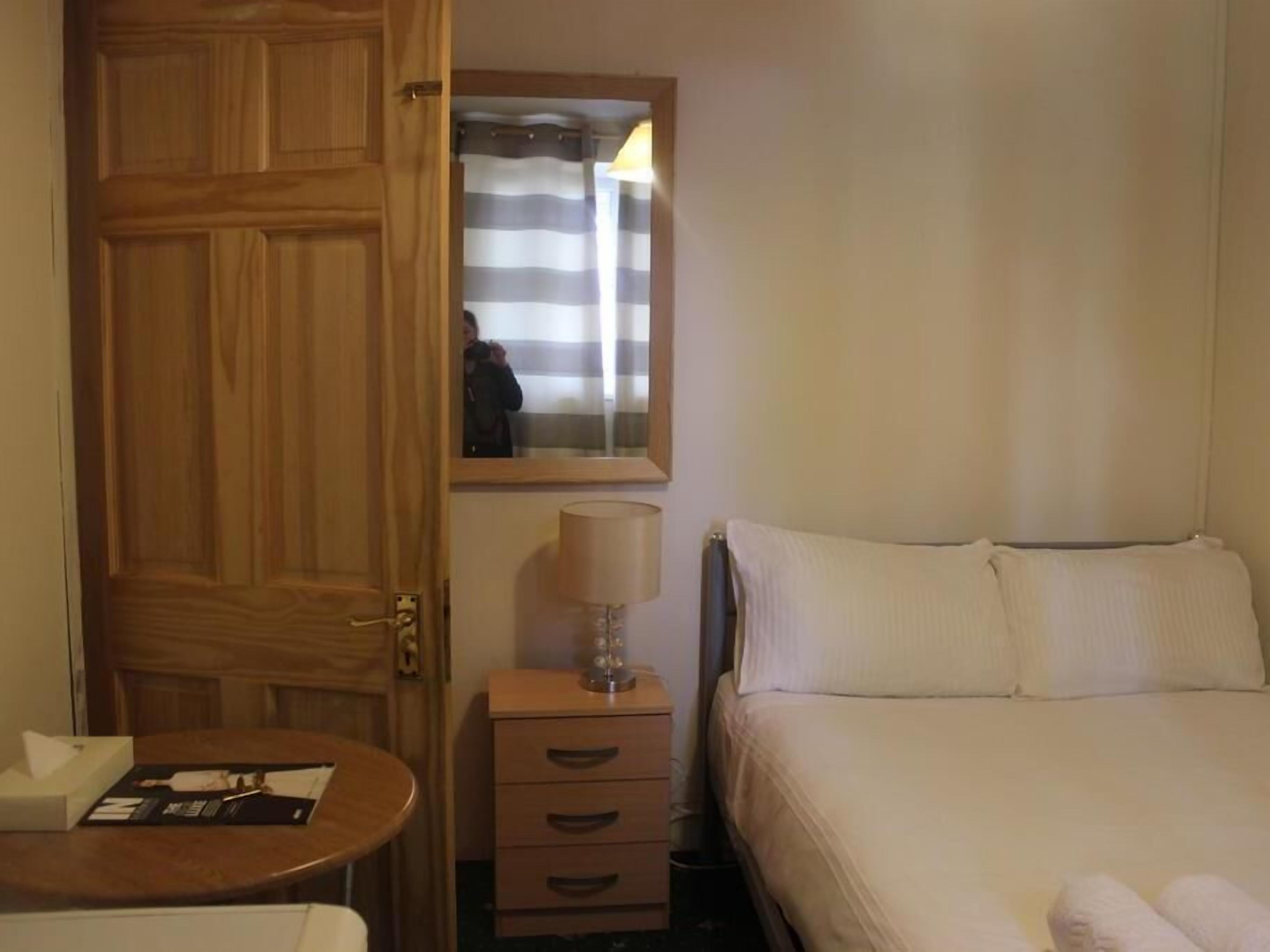 Whitechapel Rooms