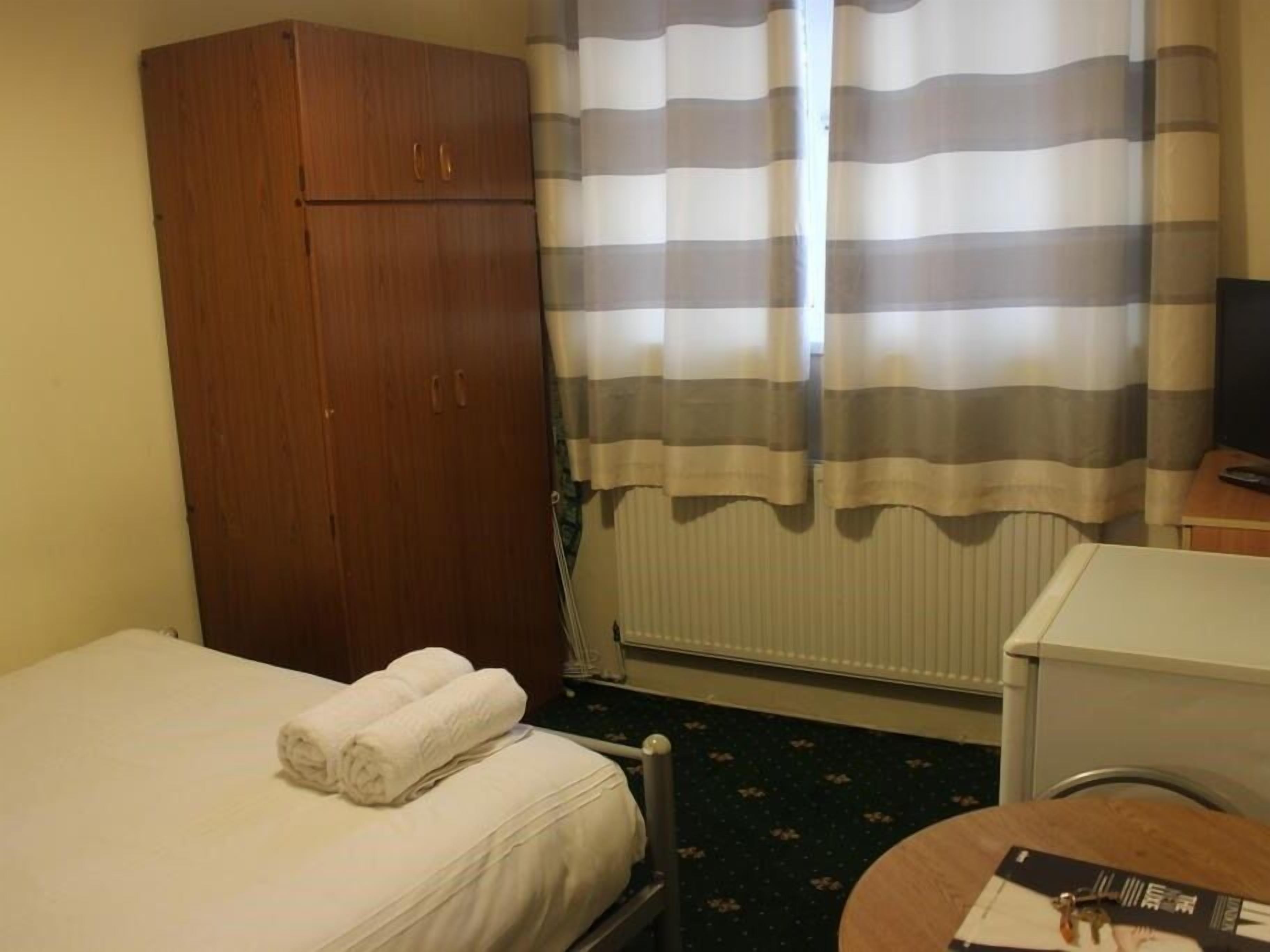Whitechapel Rooms