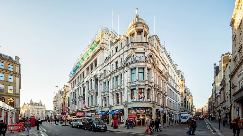 Zedwell Piccadilly