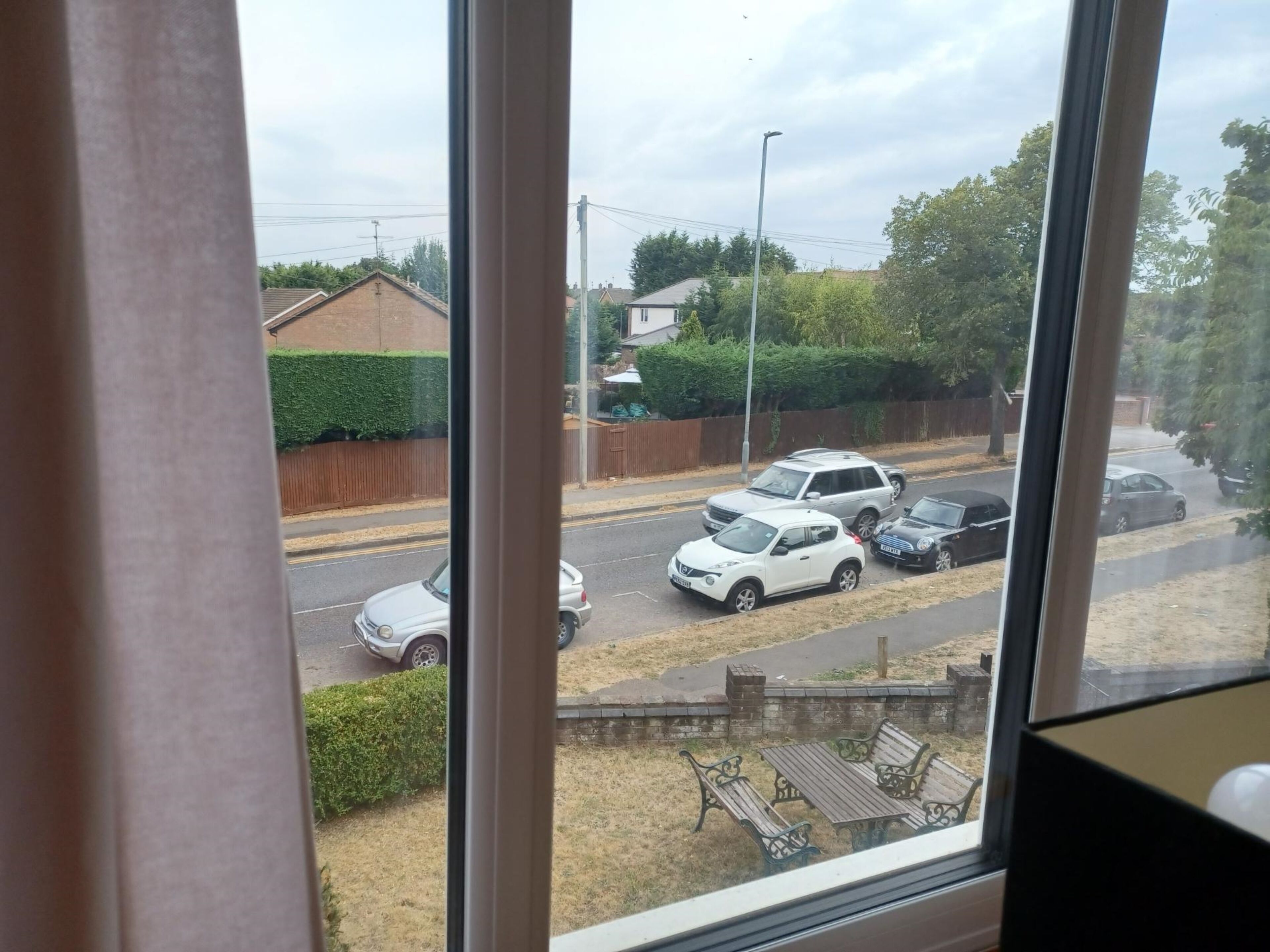 Crawley Green House Huku Kwetu