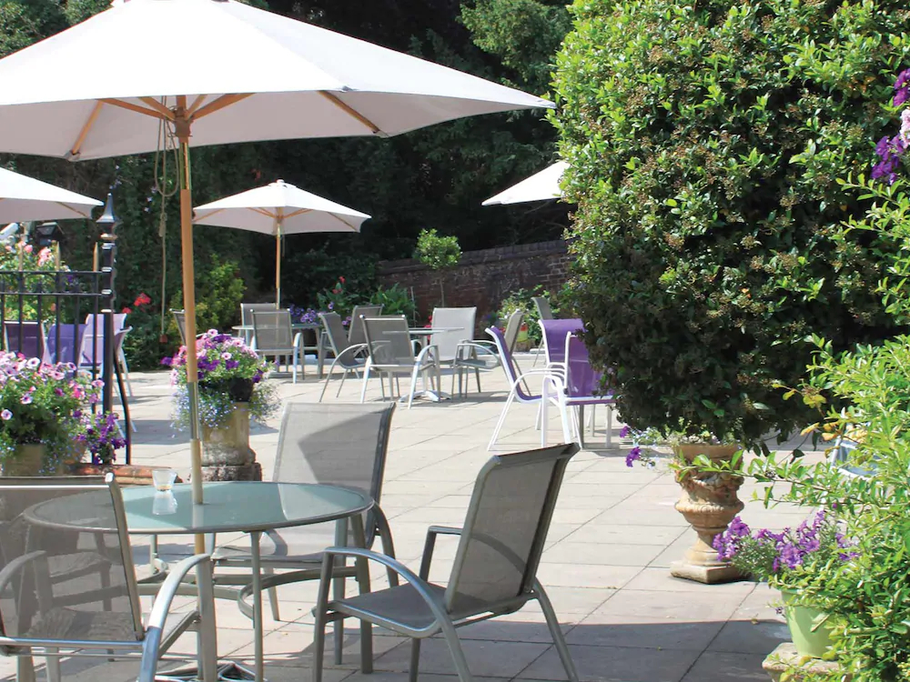 Leaside Hotel
