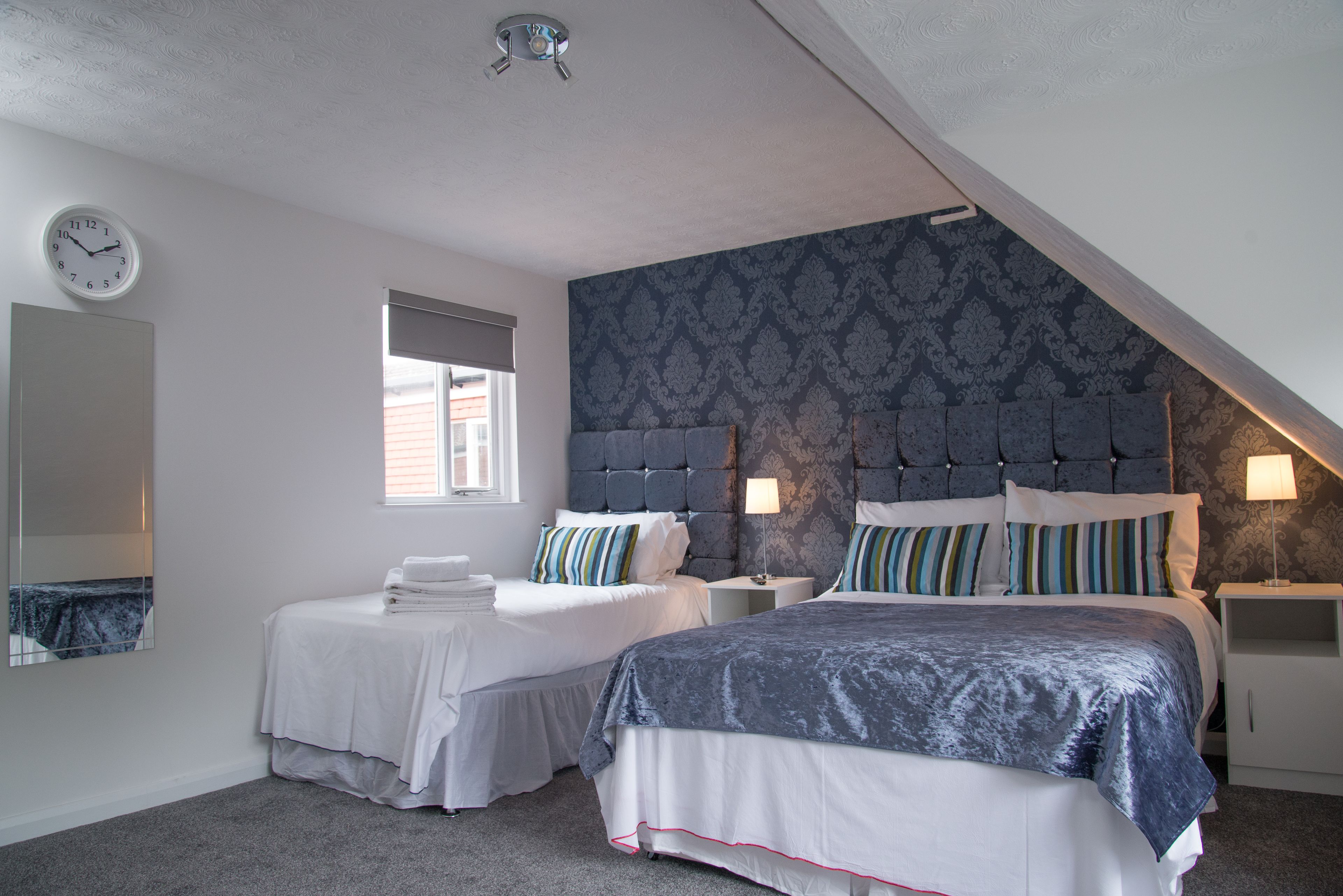 TLK Apartments and Hotel