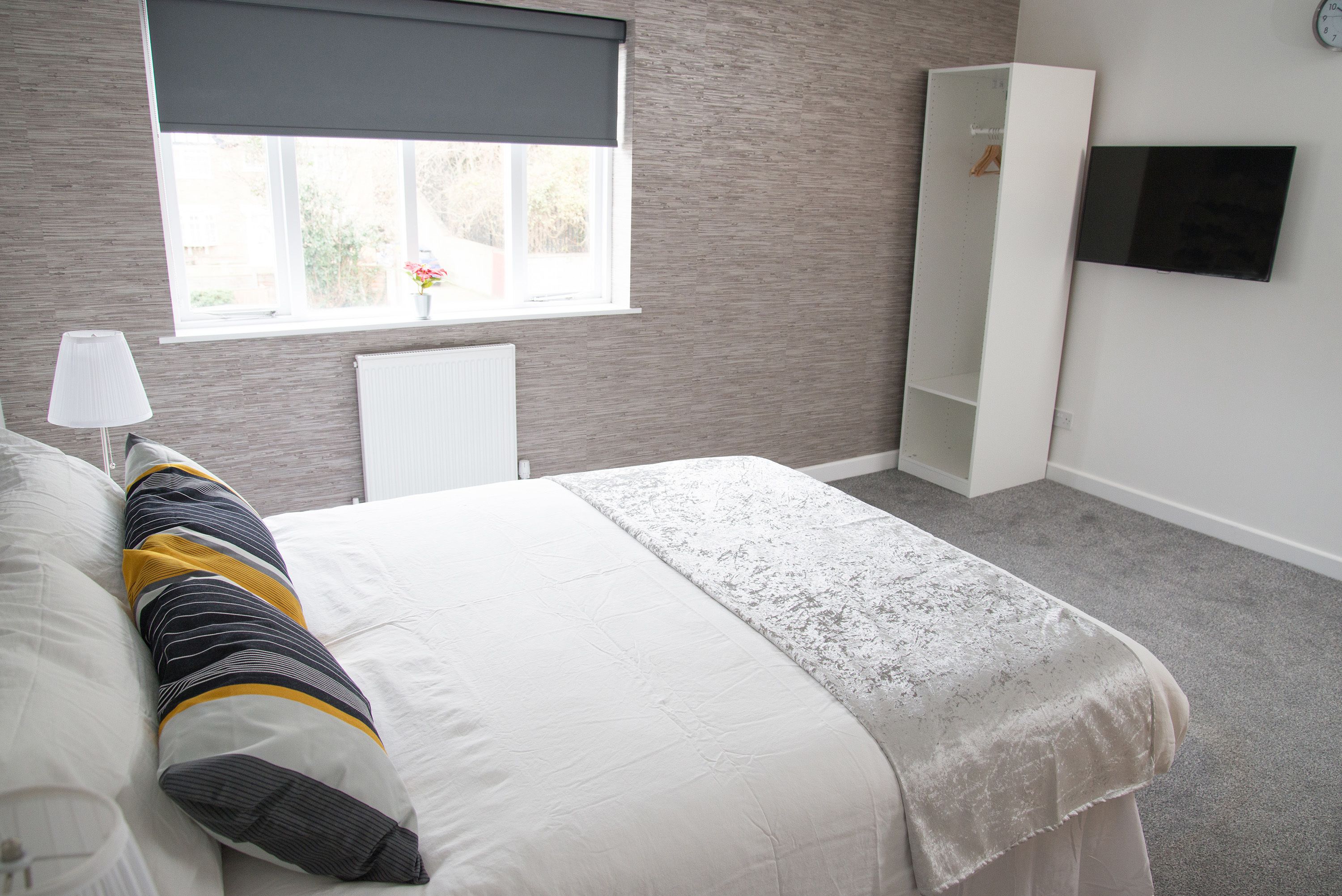 TLK Apartments and Hotel