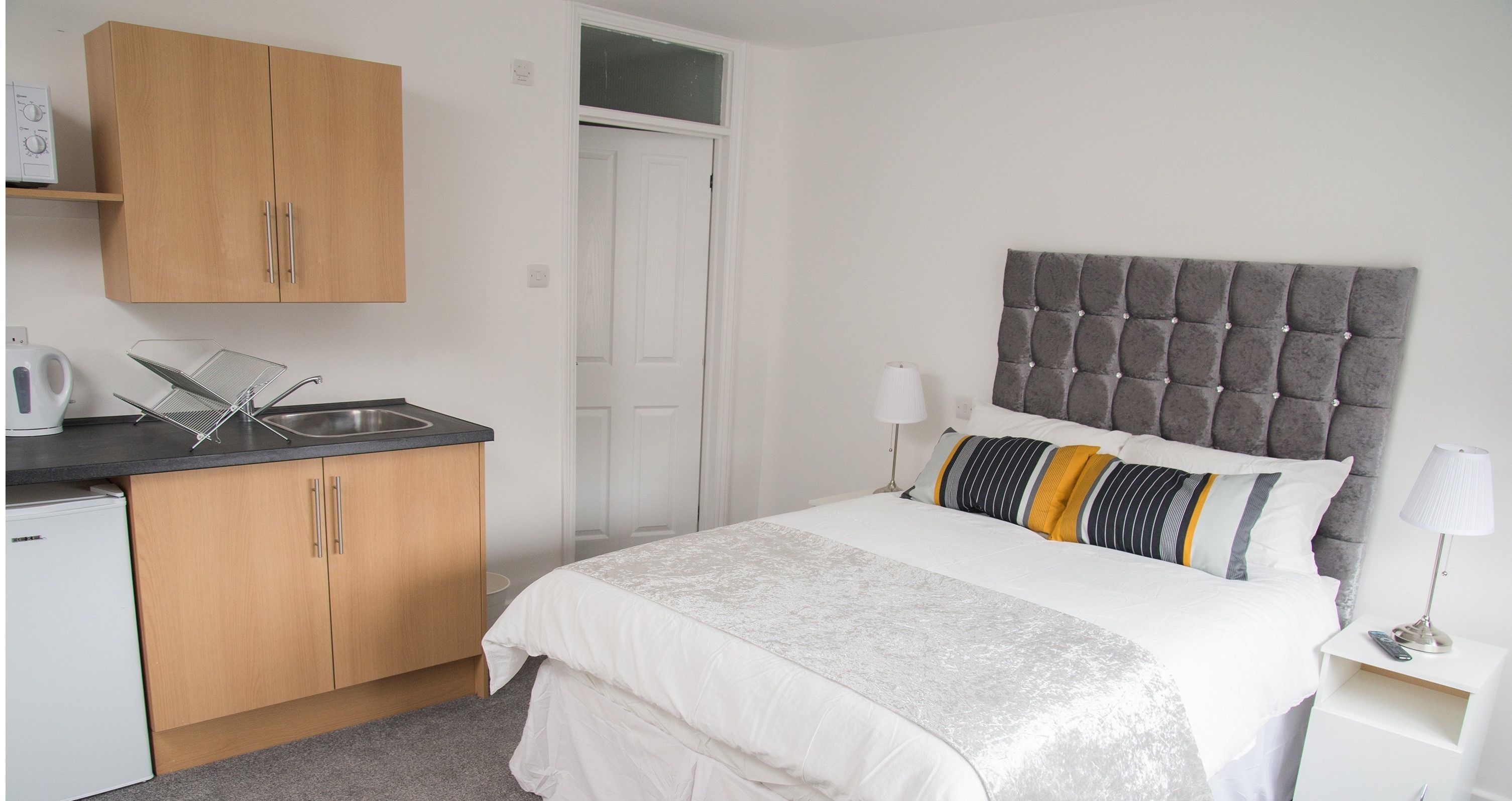TLK Apartments and Hotel