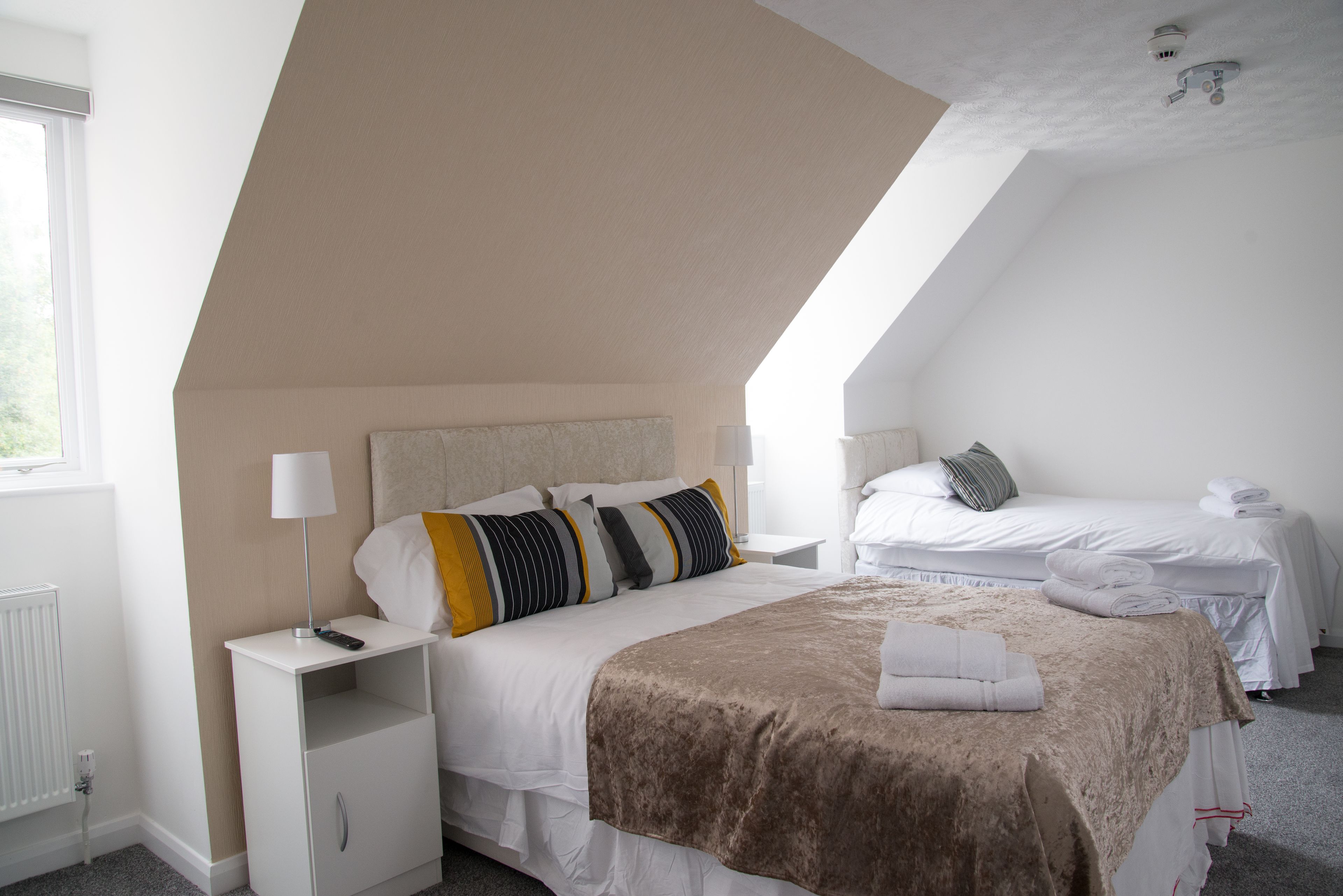 TLK Apartments and Hotel