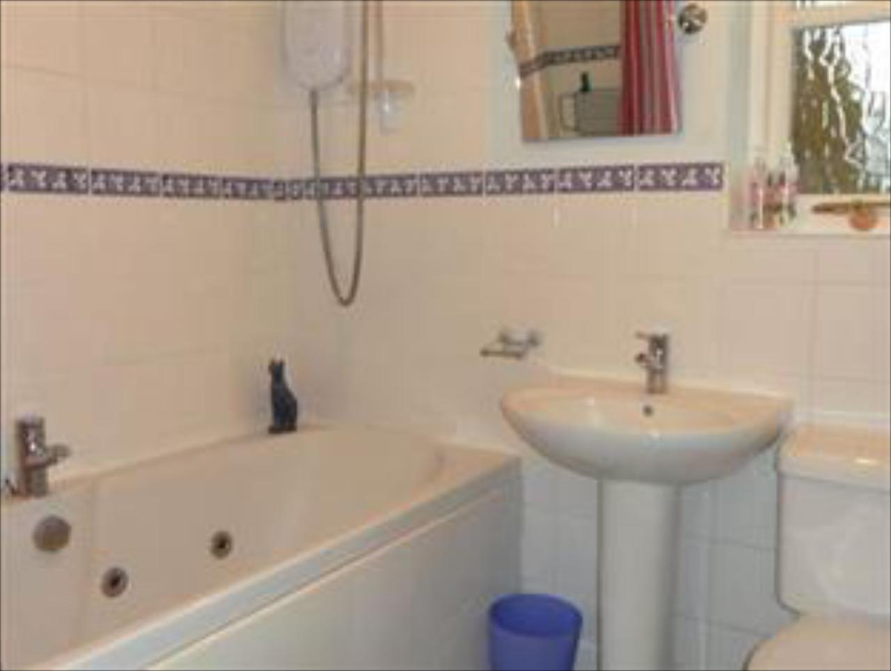 Abodes Bed and Breakfast