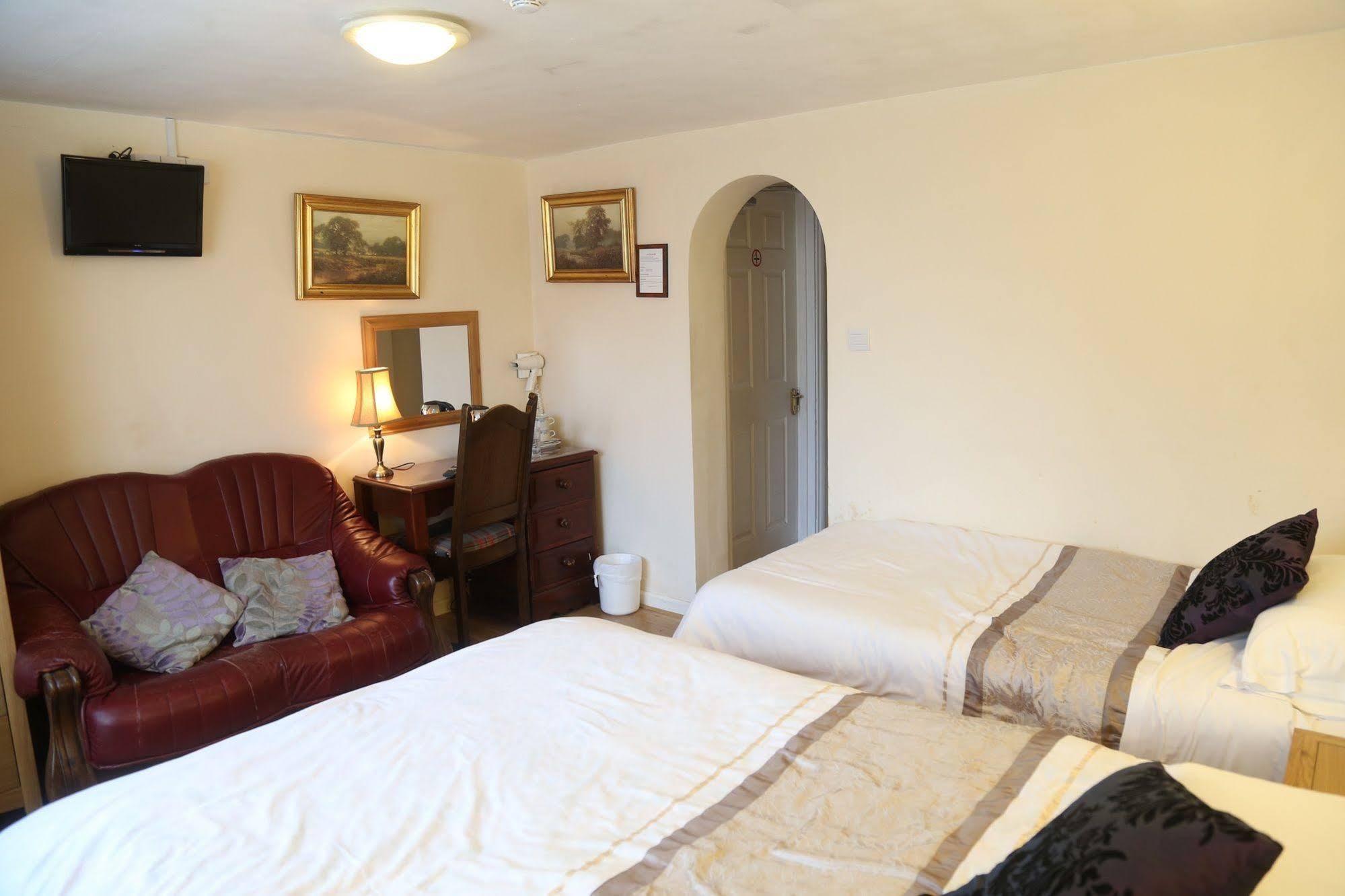 All Seasons Guest House