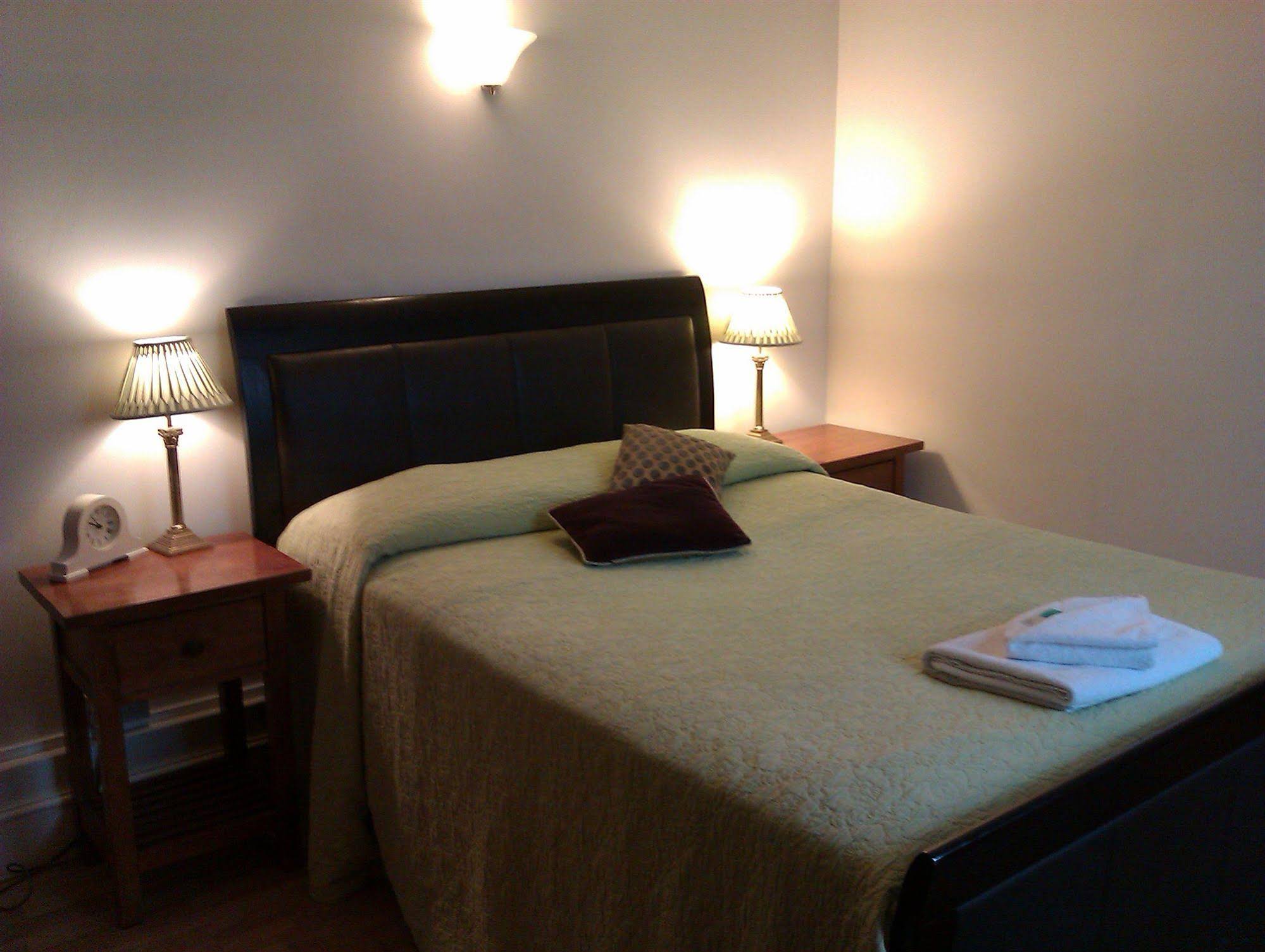Lina Guest House