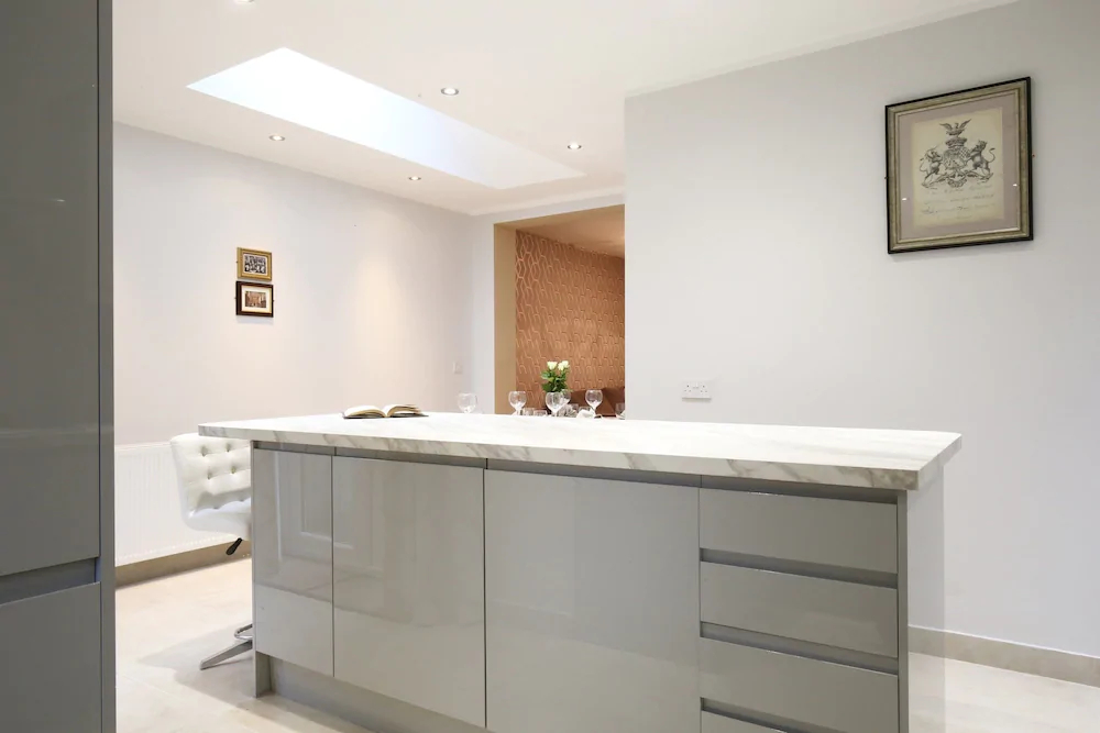 Oxford Collegiate Residence by AHG