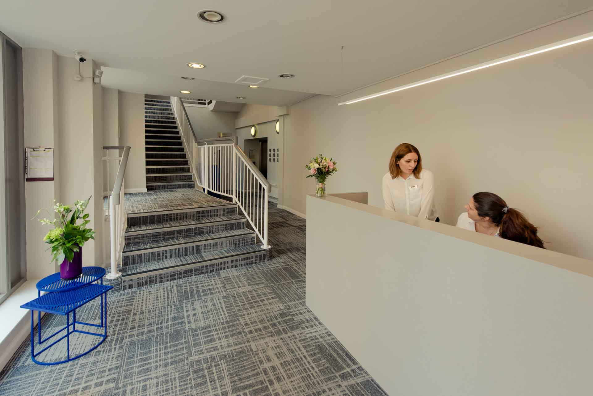 PREMIER SUITES Reading