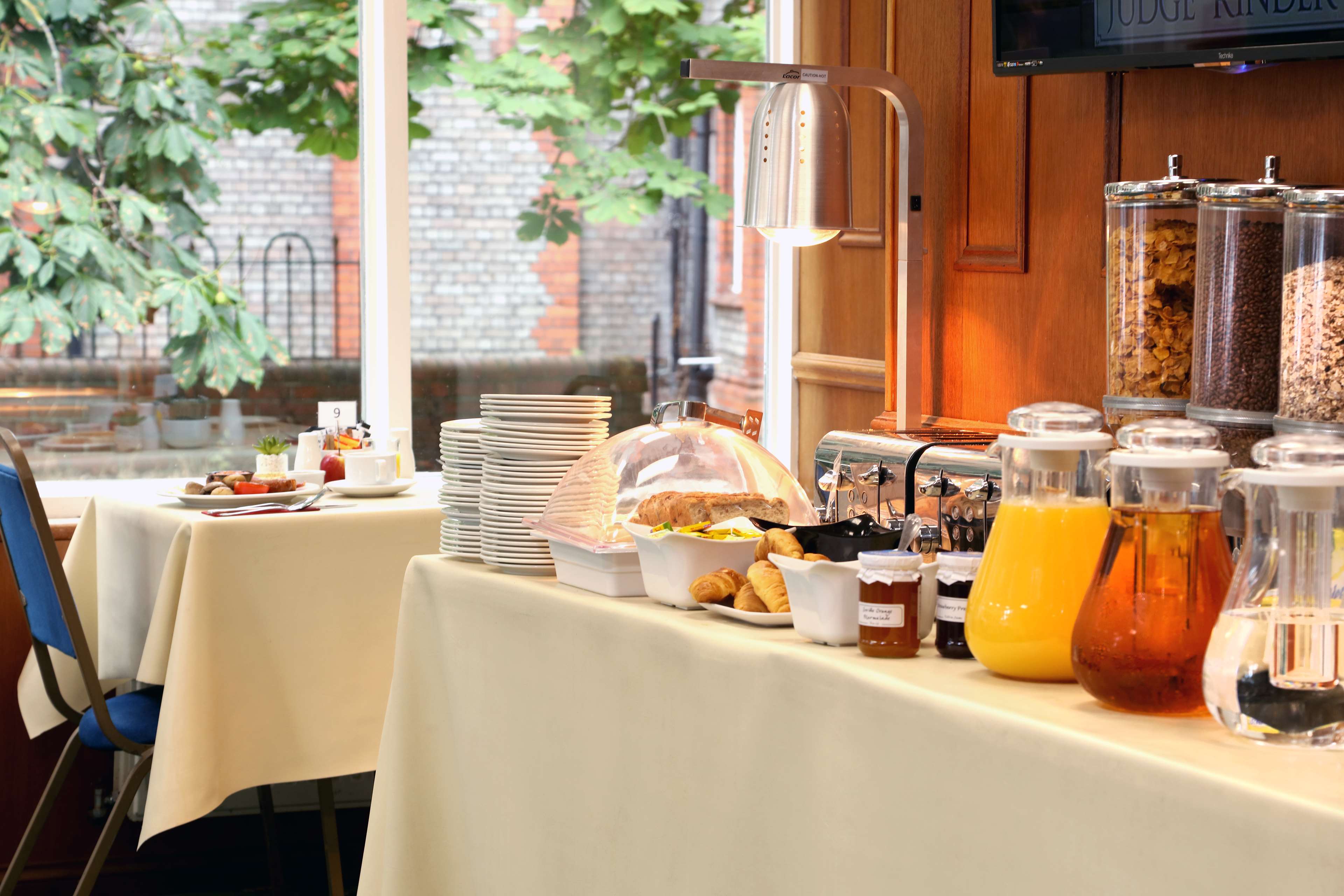 Sure Hotel by Best Western Reading