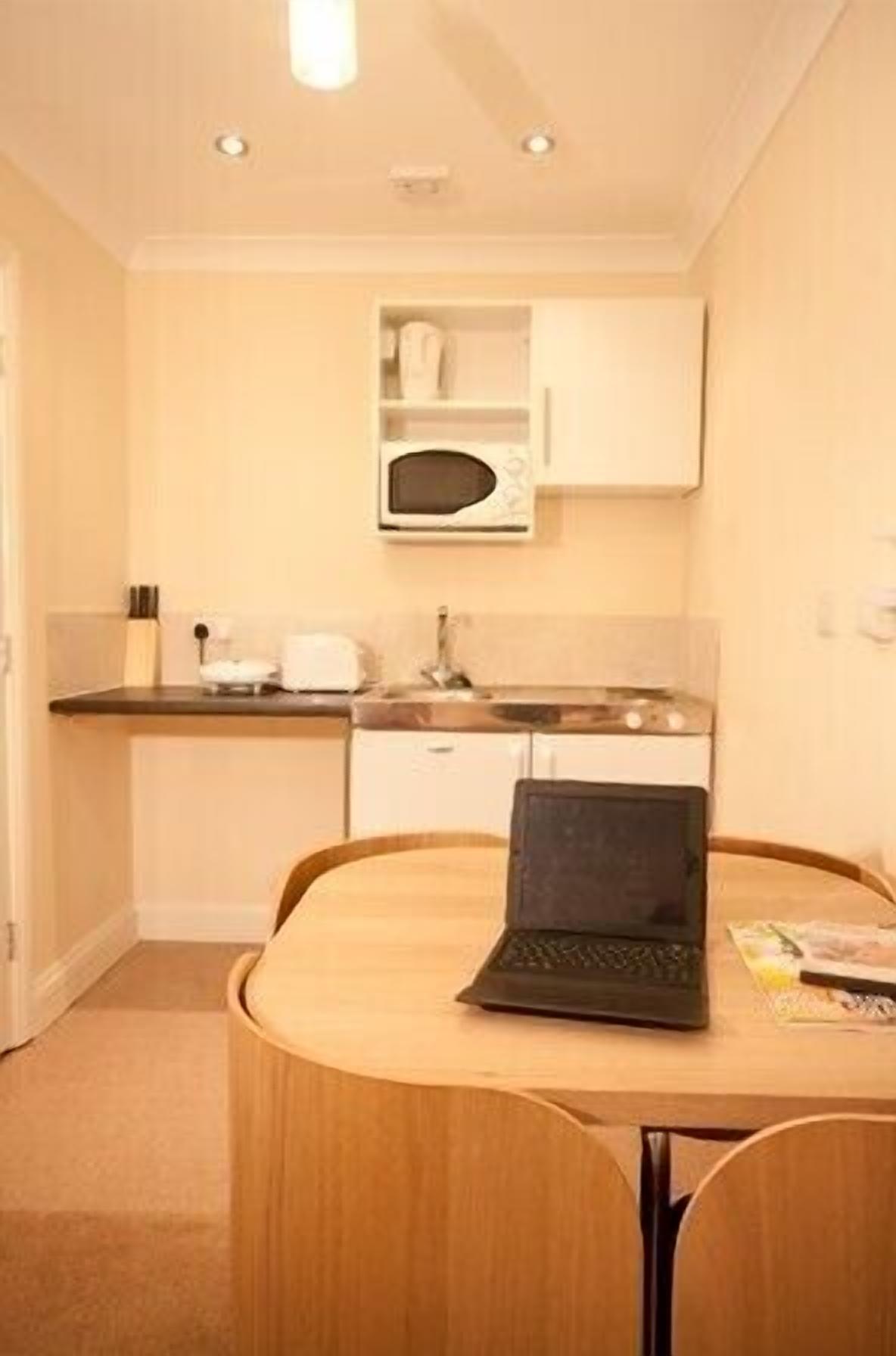 Sure Hotel by Best Western Reading