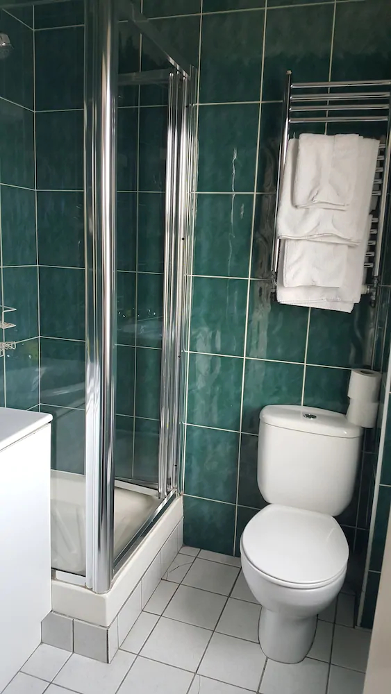 Airport Guest House