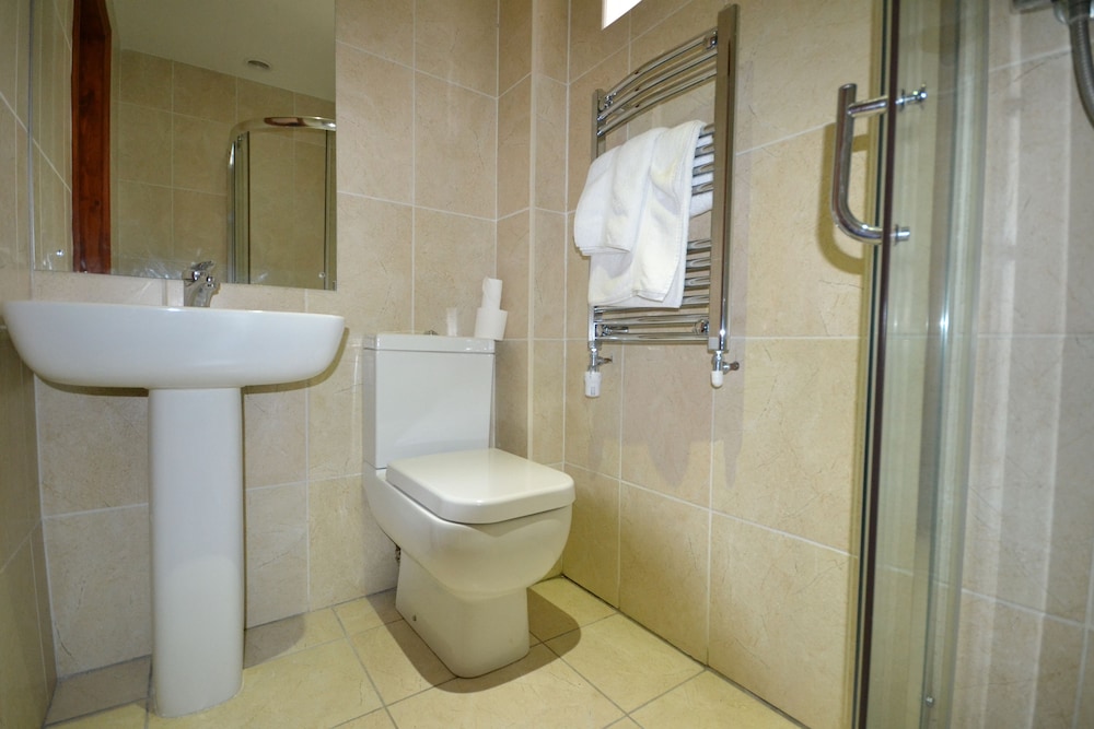 Airport Guest House