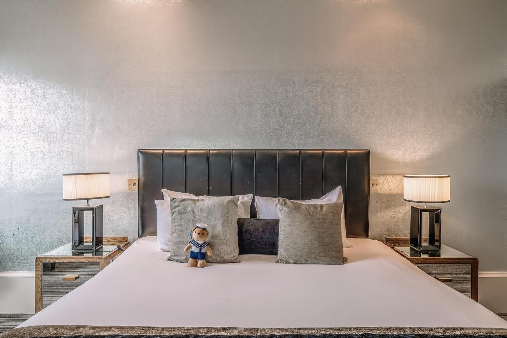 Muthu Westcliff Hotel