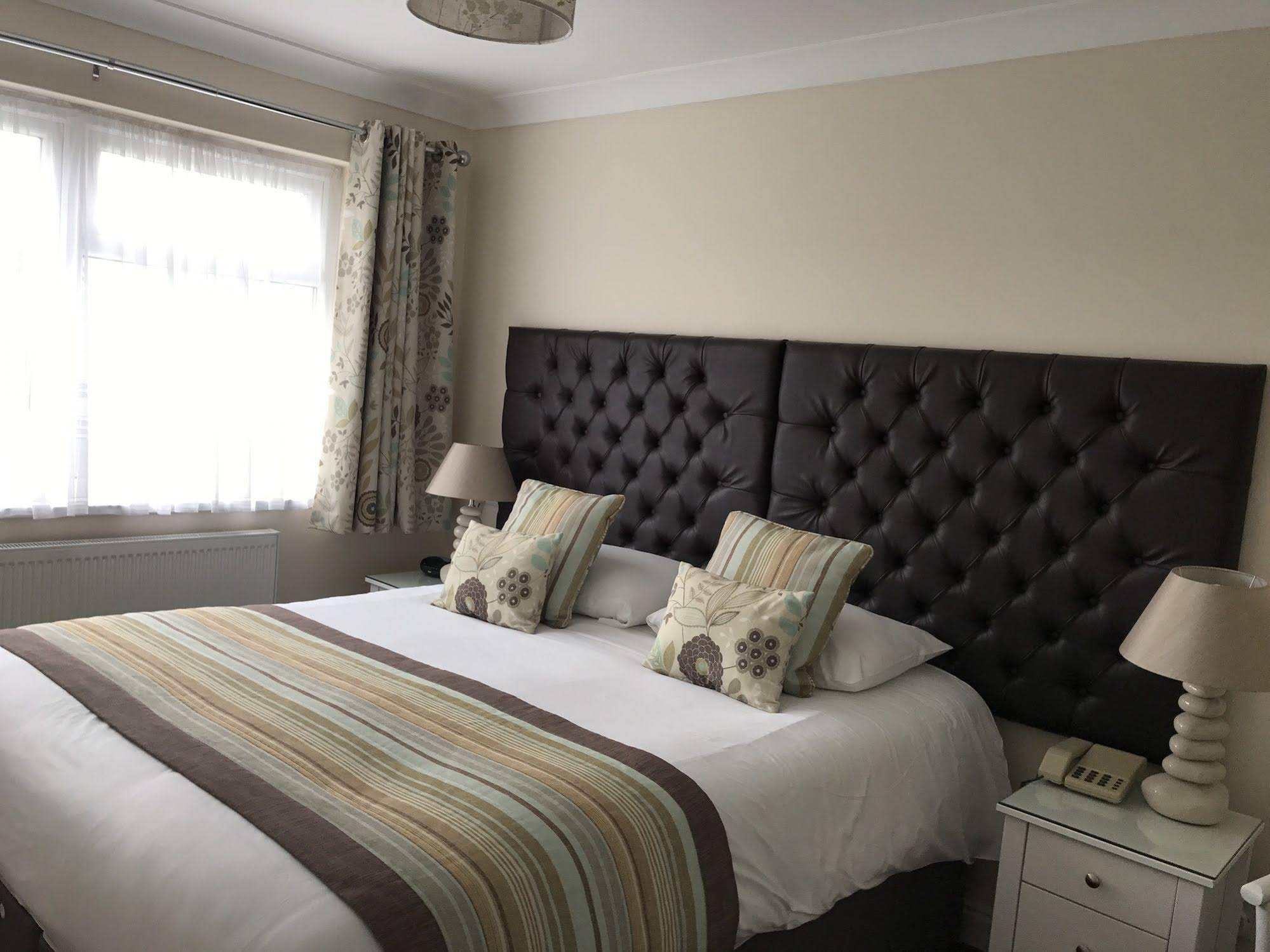 The Camelia Hotel & Restaurant