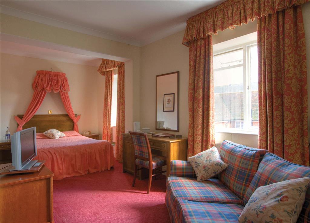 The Rose & Crown Hotel