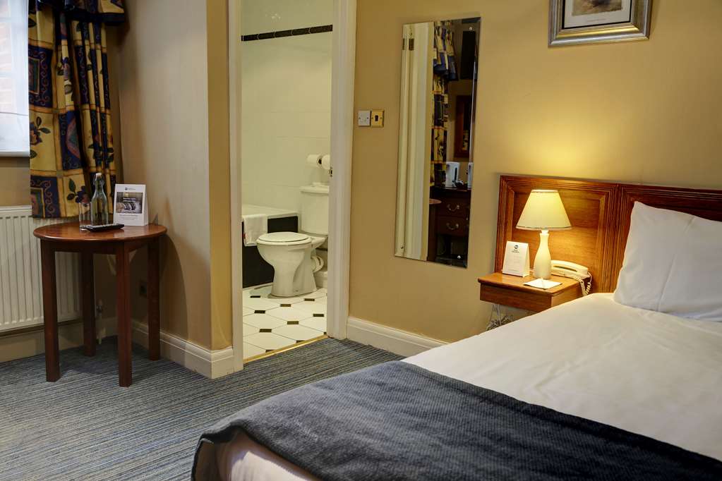 The Rose & Crown Hotel