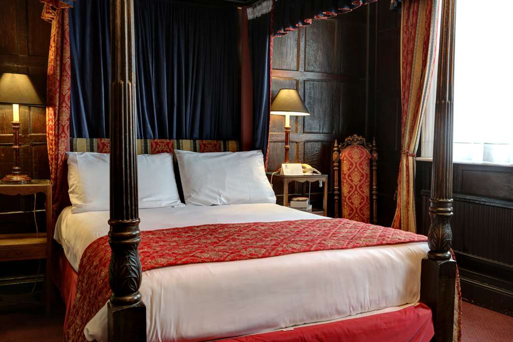 The Rose & Crown Hotel