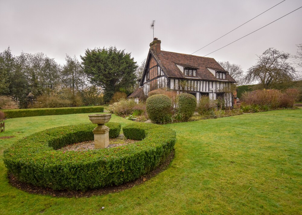 17Th Century Cottage