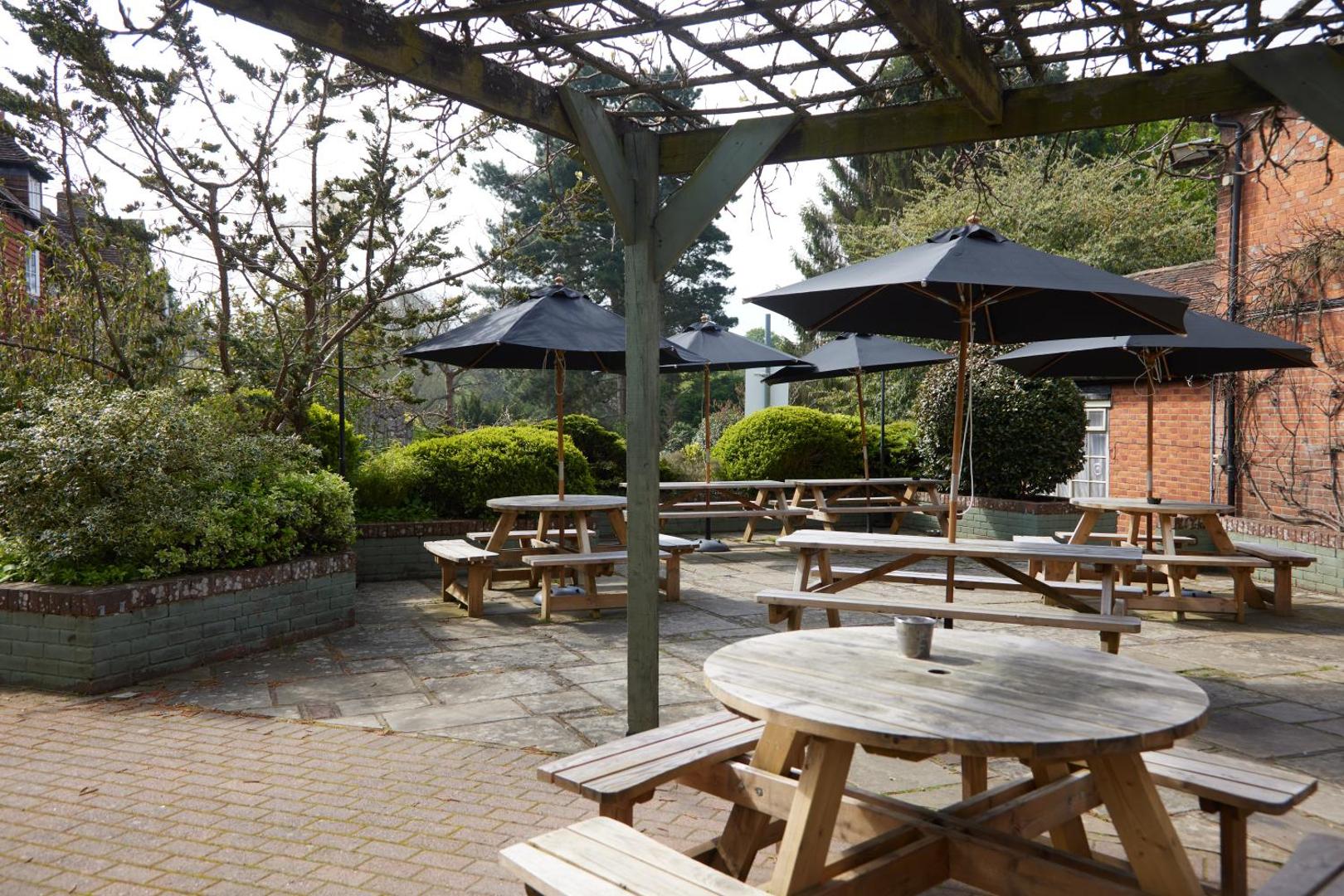 Kings Arms Westerham by Greene King Inns
