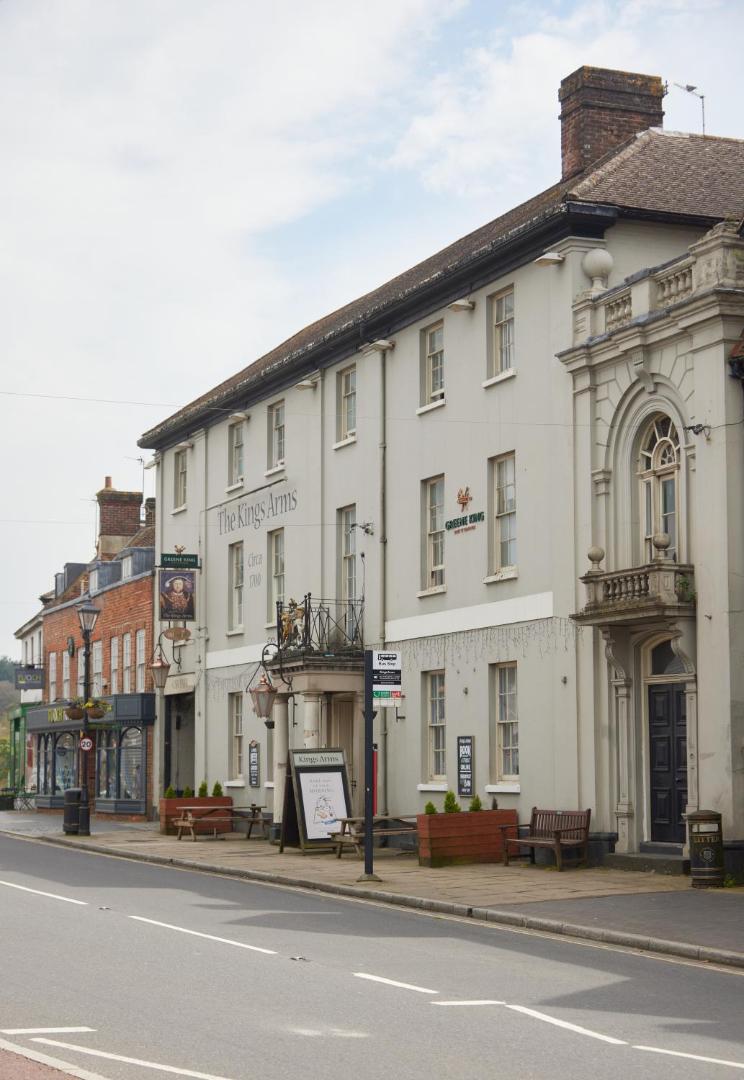 Kings Arms Westerham by Greene King Inns