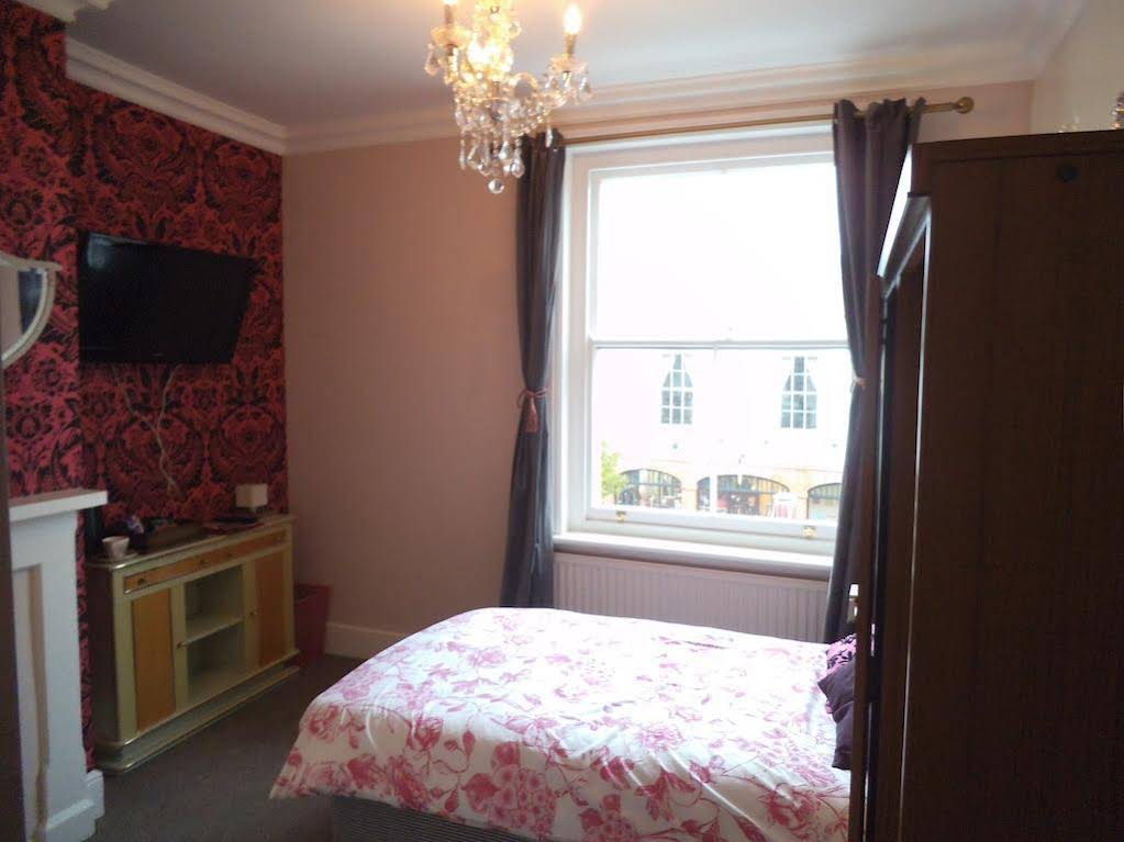 The Market Hotel
