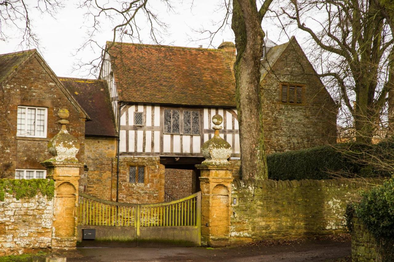 The Olde Coach House