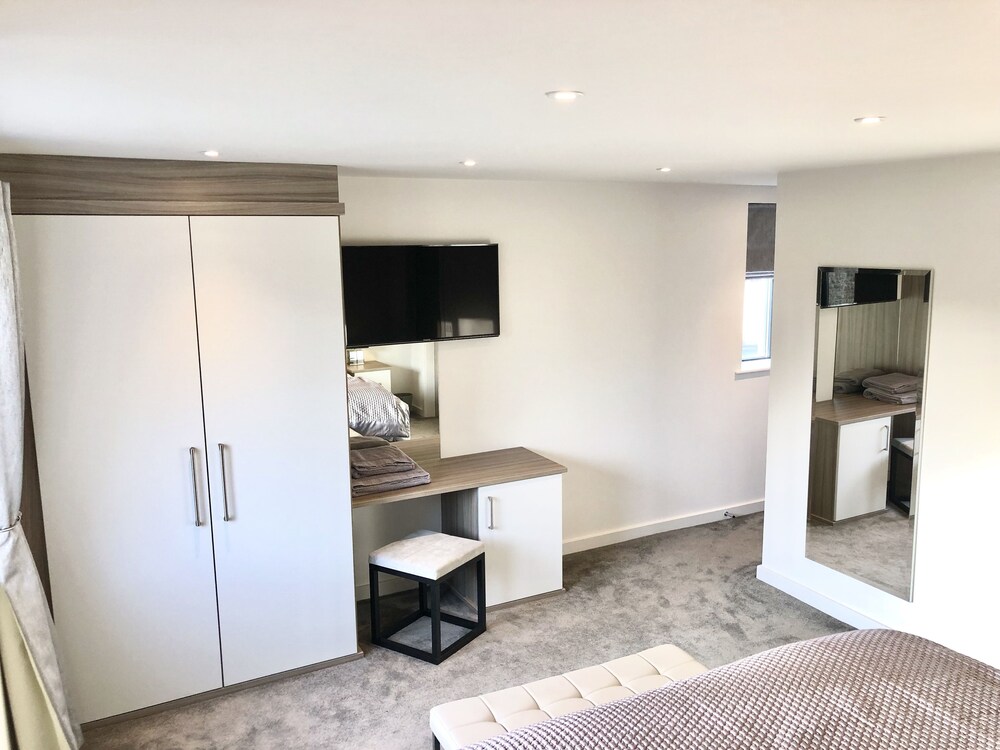 Millstream Mews