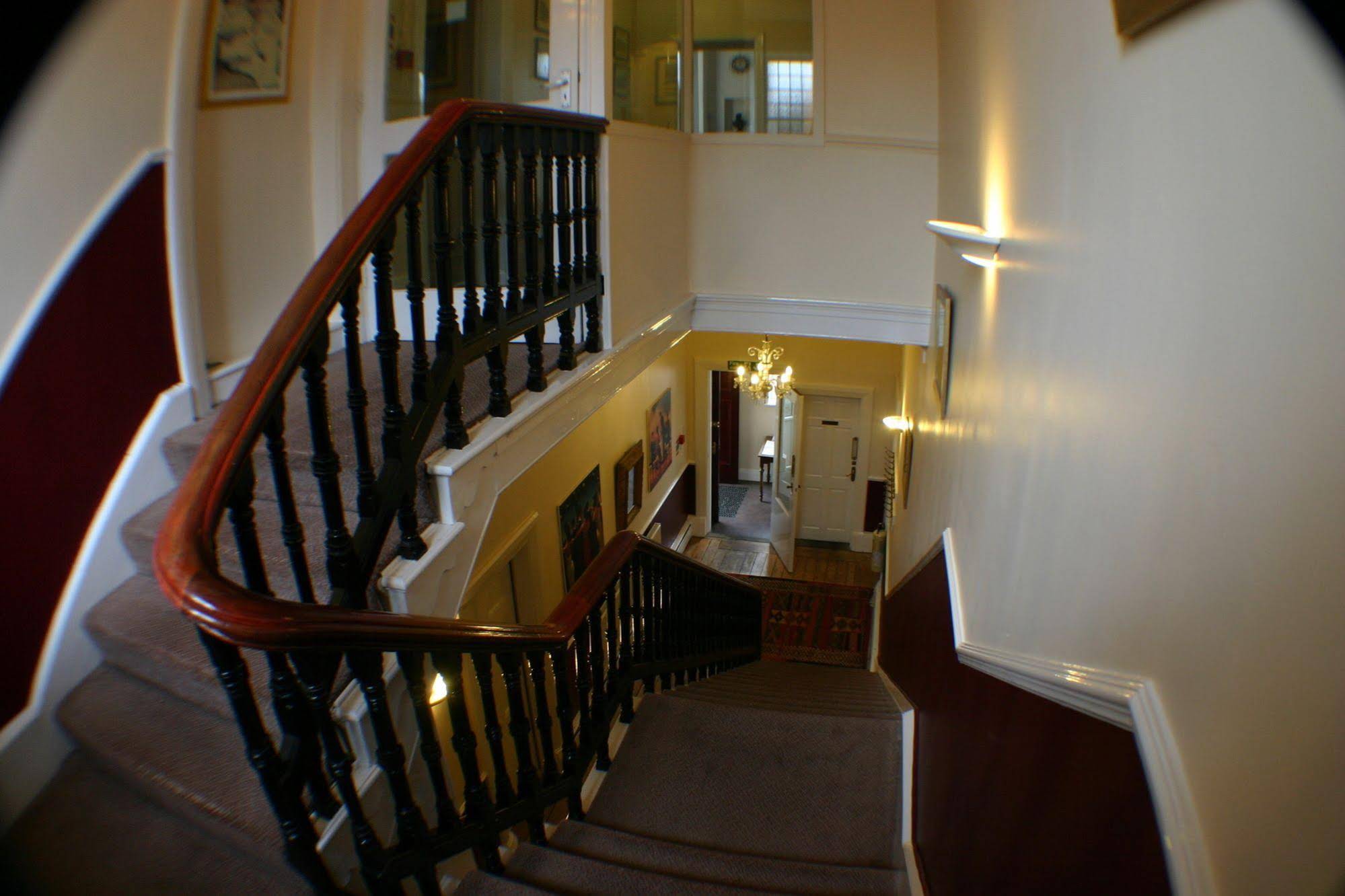 Five Rise Locks Hotel & Restaurant