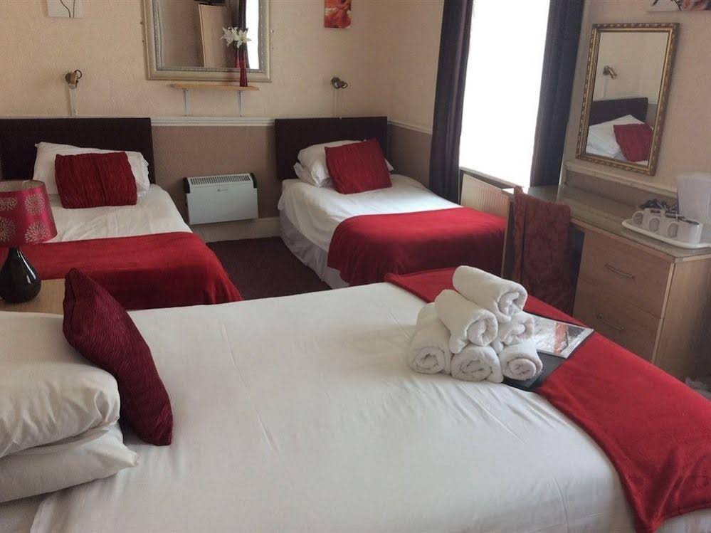Aberford Hotel