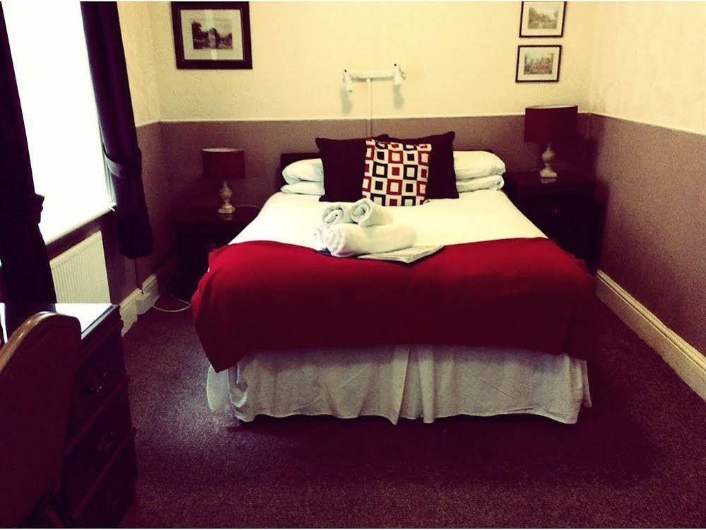 Aberford Hotel