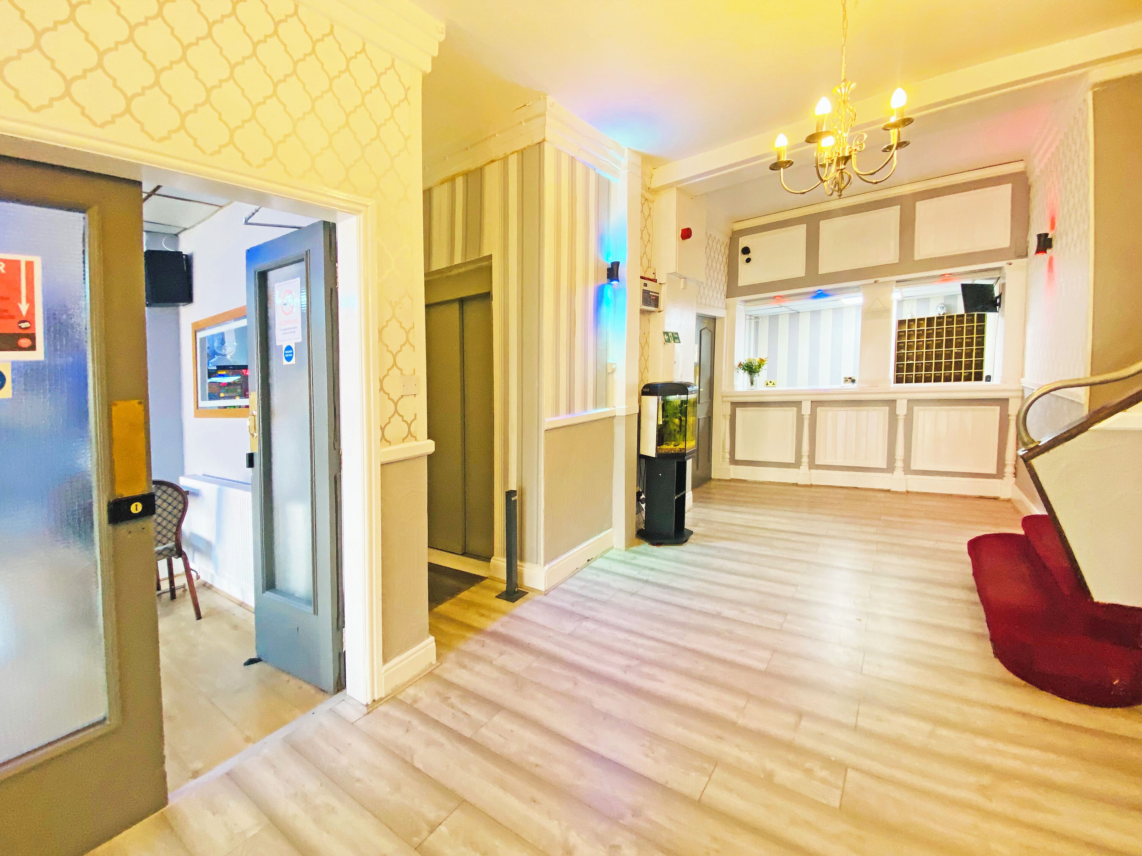 The J & S Hotel