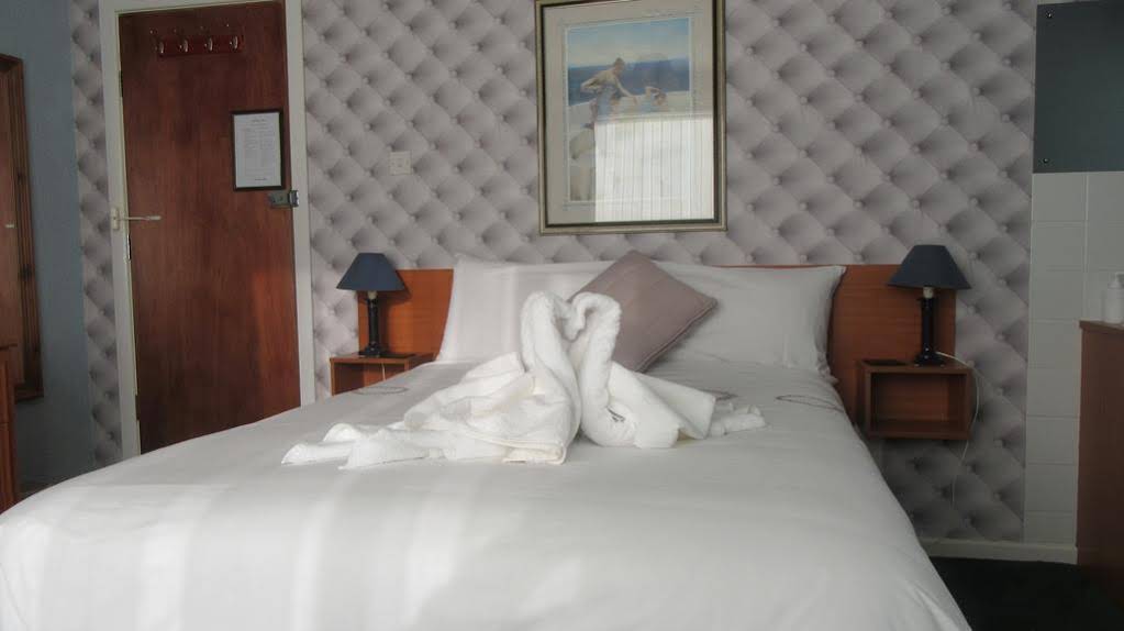 The Rowan Hotel