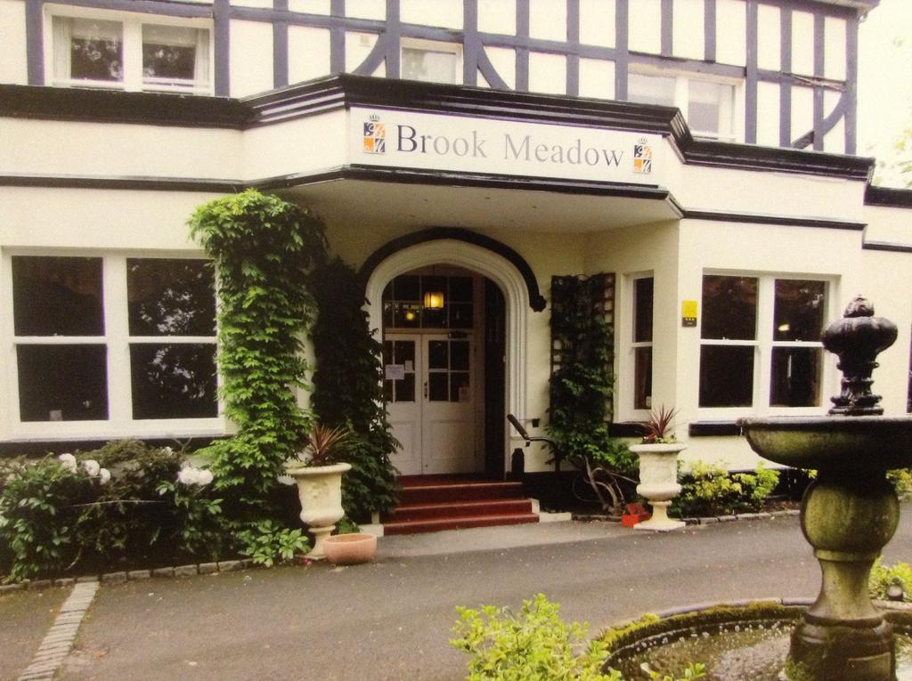Brook Hall Hotel