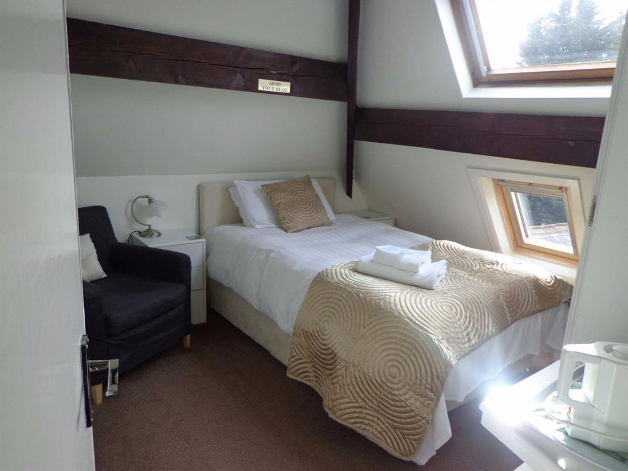 Acorn Lodge