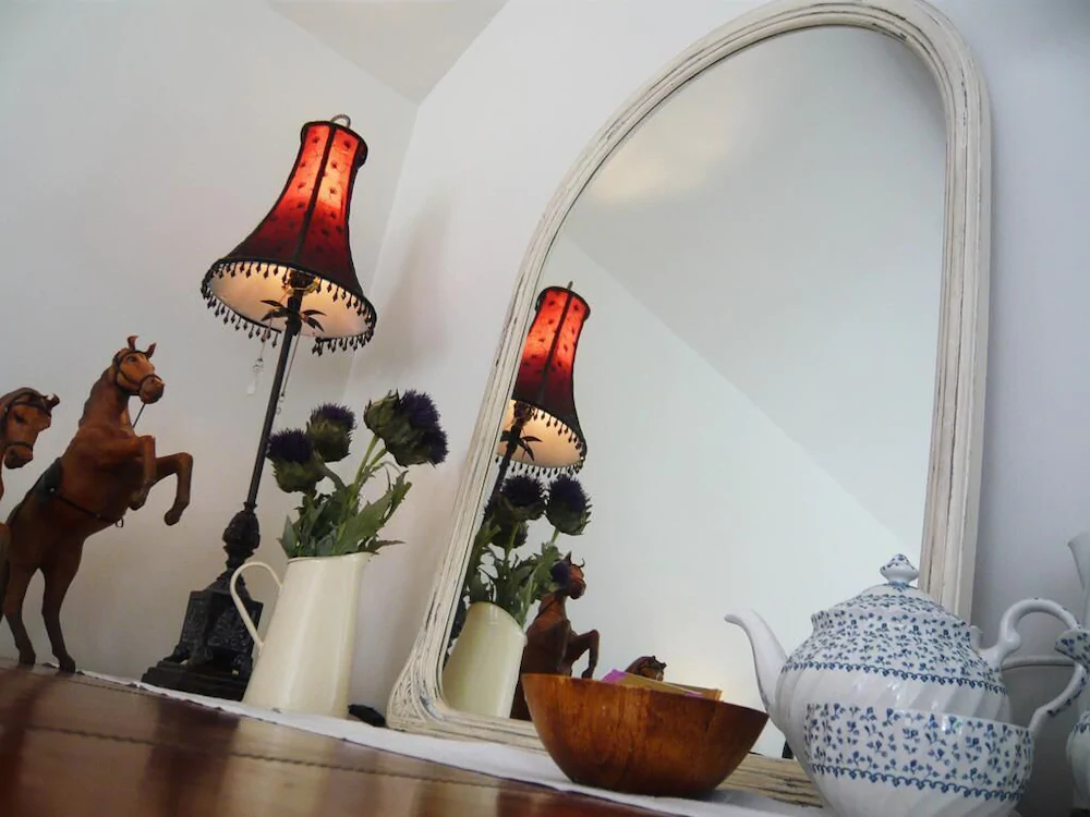 Fuchsia Bank Cottage