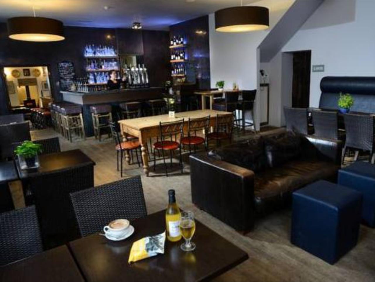 Woolpack Inn