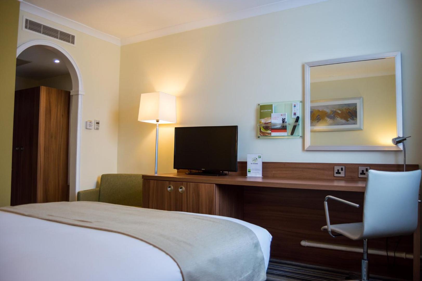 Holiday Inn Leeds - Garforth