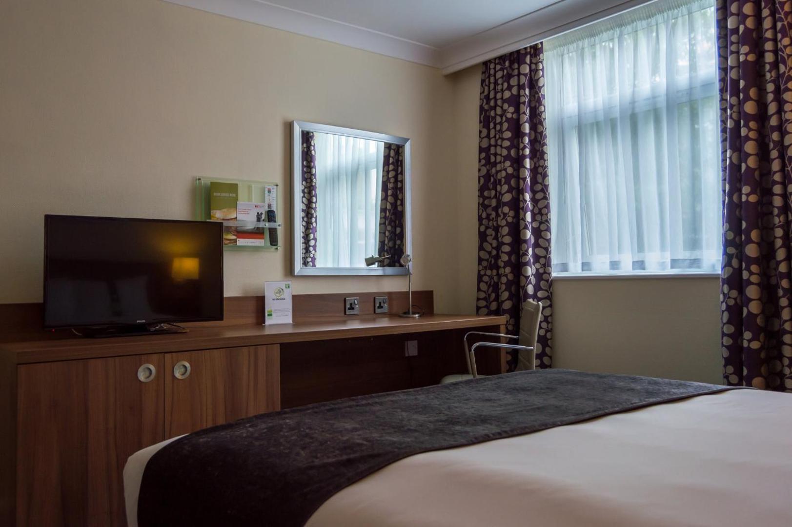Holiday Inn Leeds - Garforth
